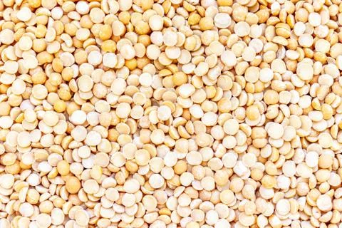 Dry yellow split peas background texture, vegetable protein source fo vegetar Stock Photos