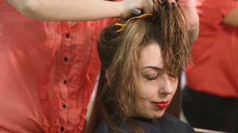 Drying with a hair dryer Stock Footage 128988884