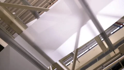 Drying tissue material strip on machine with turning rollers Видео 280906810
