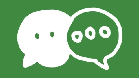 Dual speech bubble chat conversation hand-drawn cartoon graphic with chalk icon Stock Footage 340564410