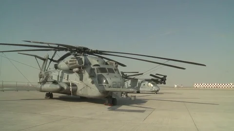 Dubai Airshow: US Marines CH-53 Super Stock Video Pond5