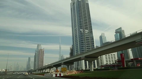 Dubai - driving into city Stock-Footage 71336255