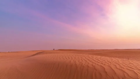 Dubai dune in sunset purple, Timelapse Stock Footage 166556419