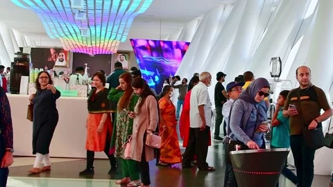 Dubai, UAE - 14th october, 2022: Dubai Frame interior view with tourist on .. Stock-Footage 226462802