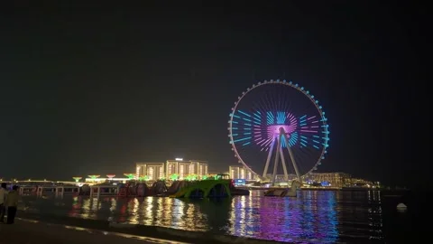DUBAI, UAE - APRIL 13, 2026: Scenic urban view of Dubai Marina skyline, JBR.. Stock Footage 332672644