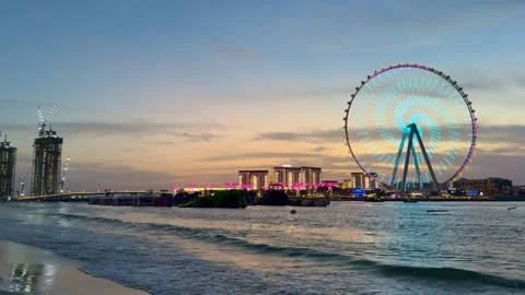 DUBAI, UAE - APRIL 20, 2026: The Iconic Ain Dubai Observation Wheel on Blue.. Stock Footage 333133126