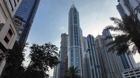 DUBAI, UAE - APRIL 23, 2026: Cinematic night view of Dubai Marina and JBR s.. Stock Footage 333307518