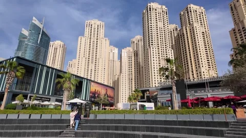 DUBAI, UAE - APRIL 23, 2026: Cinematic night view of Dubai Marina and JBR s.. Stock Footage 333307586
