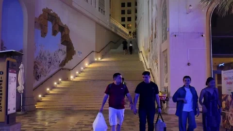DUBAI, UAE - APRIL 23, 2026: Cinematic night view of Dubai Marina and JBR s.. Stock Footage 333307849