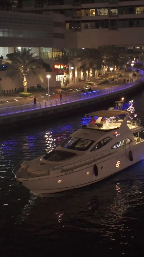 Dubai, UAE - May 26, 2026: Yachts docked in Dubai Marina. Stock Footage 335632028