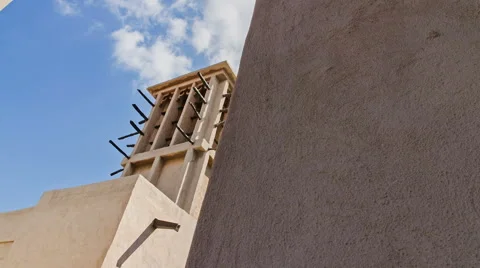 Dubai Wind Catcher Malqaf 動画素材 43944388