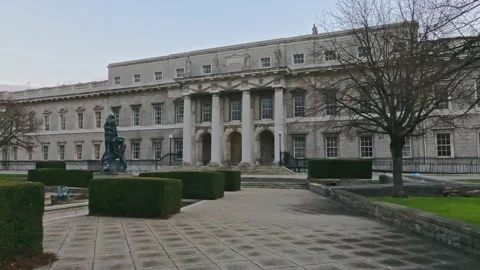 Dublin Custom House 스톡 동영상 233383476