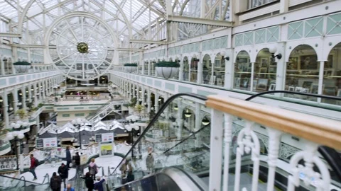 DUBLIN ESCALTOR PAN 動画素材 95456466