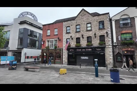 Dublin, Ireland - May 7 2024 "Dublin's Temple Bar on cloudy Monday morning" Stock Footage 274589550
