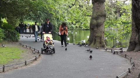 Dublin - St Stephen's Green Stock Footage 32695966