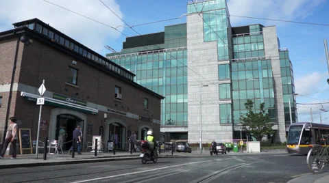 Dublin Tram (Luas) 스톡 동영상 32697304