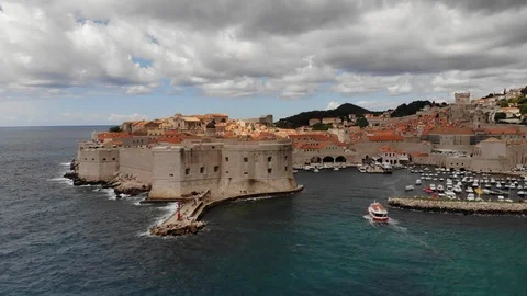 Dubrovnik overcast day Video stock 106825903