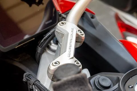 Ducati Multistrada V4 Handlebar Close-Up 库存照片