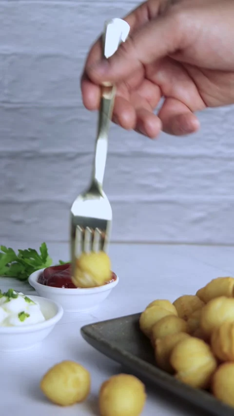 Duchess potatoes, homemade, typical in chile, with parsley, in rectangular pl Stock Footage 255811684