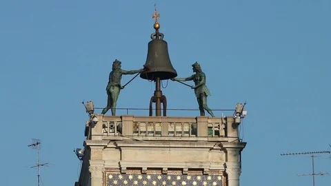 Due Mori 1 스톡 동영상 100471600