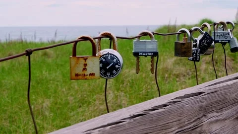 DULUTH, MN - 23 JUN 2026: Love Locks Padlocks Lake Superior Video stock 347545808