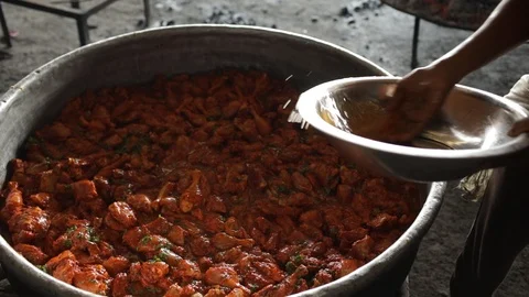 Dum-ka-Chicken Stock Footage 100529996