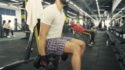 The Dumbbells Workout 動画素材 88357712