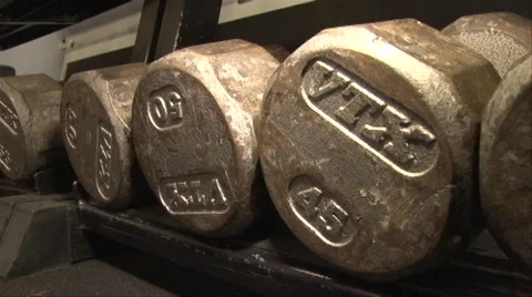 Dumbbells1 動画素材 1068192