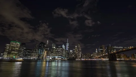 Dumbo, Brooklyn, looking at Manhattan Stock Footage 87147720