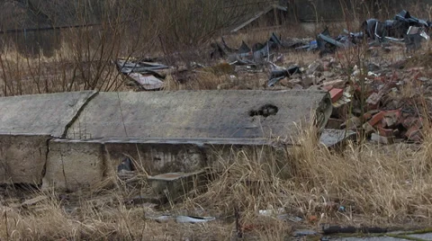 Dump construction debris Vídeo Stock 36576554