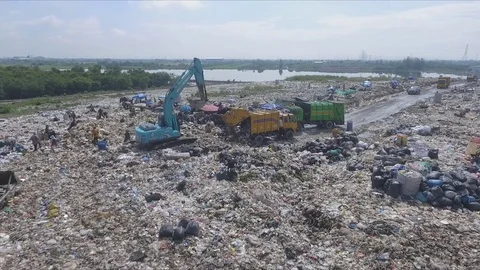 Dump moutain 스톡 동영상 84293574