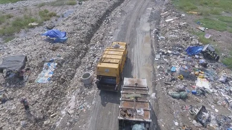 Dump moutain 스톡 동영상 84293964