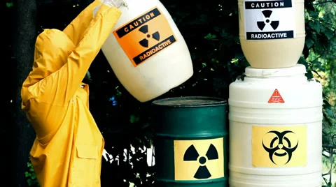 Dump of toxic substances Vidéo 39846950