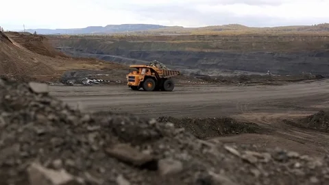 Dump truck Video stock 77235732