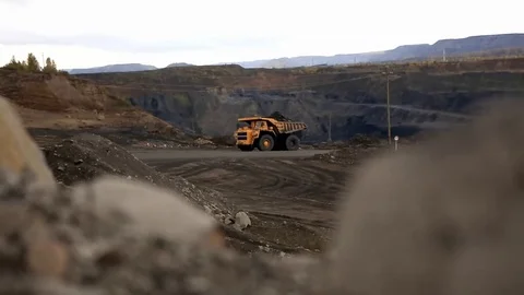 Dump truck Video stock 77235739