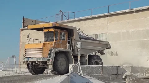 Dump truck unloads. Video stock 63545236