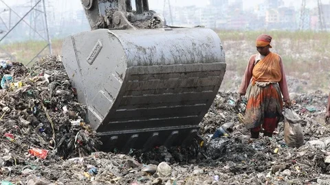 Dump yard in Dhaka-2018 Video stock 97743063