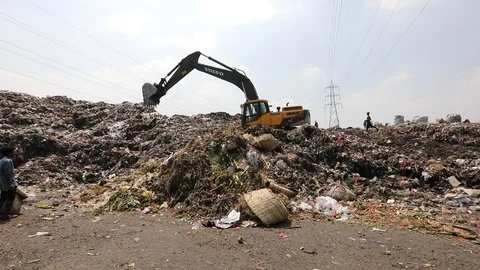 Dump yard in Dhaka Video stock 97338958