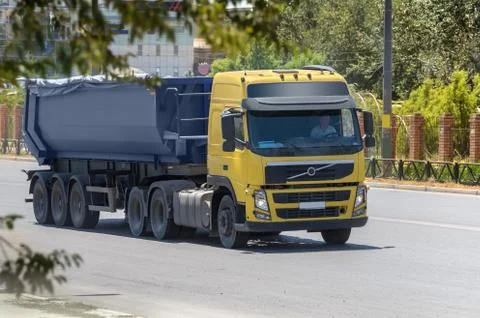 Dumper Stock Photos