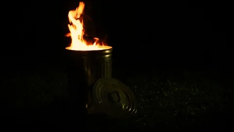 Dumpster Fire Vídeos de archivo 125285440