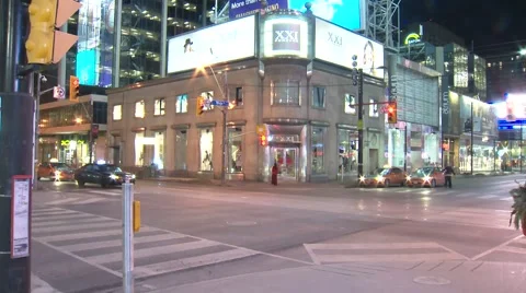 DUNDAS SQUARE TORONTO Video stock 47887035