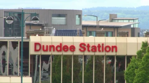 Dundee Station Video stock 8359273