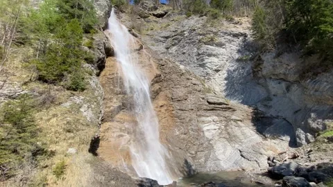 Dundelbachfalls waterfalls or waterfall Dundelbachfall (Lungern, Switzerland) Video stock 284891653
