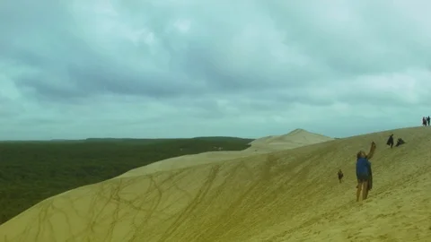 Dune Time-laps yellow sand Stockbeeldmateriaal 81099076