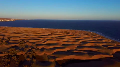 The dunes of Maspalomas with sunset Stock Footage 138755690