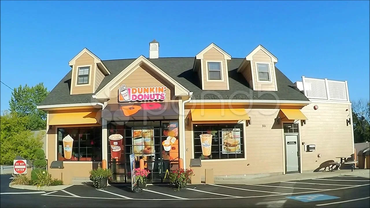 Dunkin Donuts Restaurant Drive Up Stock Video 31362395