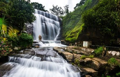 Dunsinane Falls is a waterfall in Nuwara Eliya District of Sri Lanka. Stock Photos