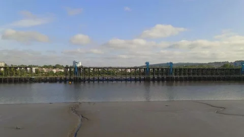 Dunston Staiths profile pan Stock Footage 132907094