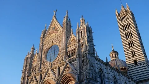 Duomo of Siena in clear sky Video stock 73099172