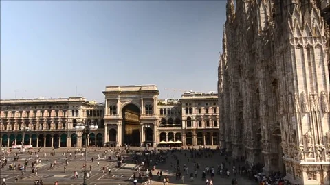 Duomo time lapse wide angle Stock Footage 77569434